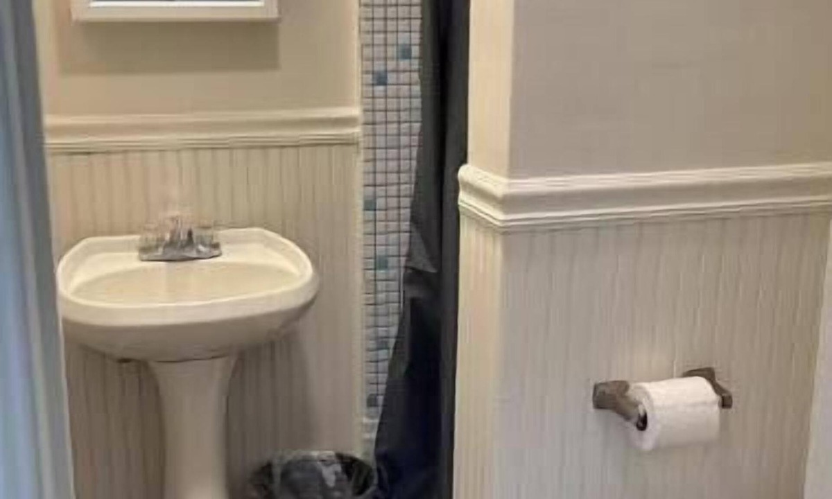 Crestline Apartment | Crest Lodge Historic Mountain Inn - Crestline