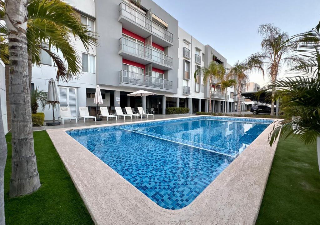 Villa Marina Apartment | Departamento con BONITA VISTA , BALCÓN y ALBERCA ! en CERRITOS - 406 A -