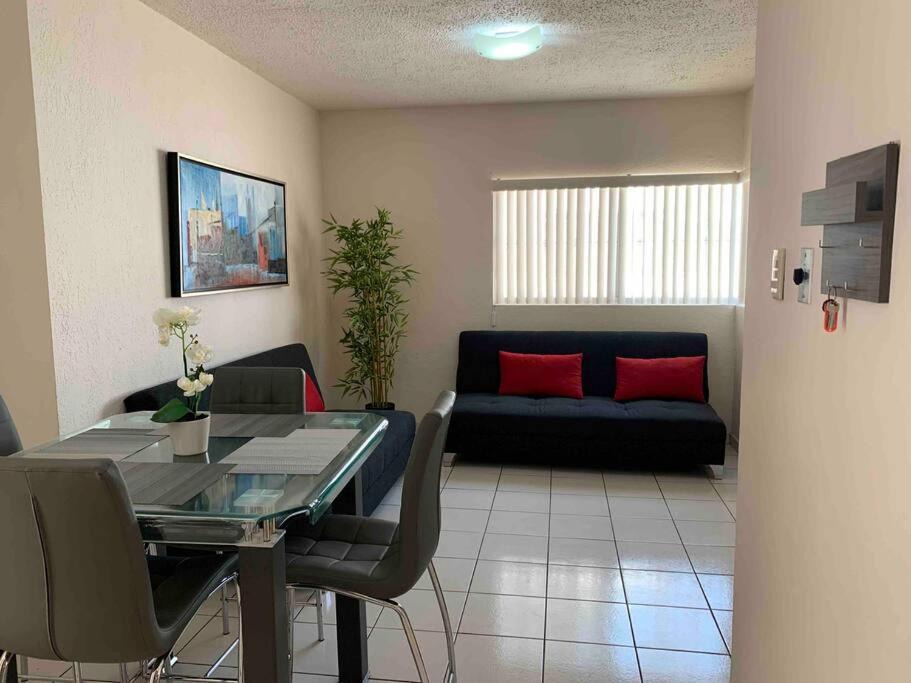 Chihuahua Apartment | Departamento entero, 2 recamaras, hasta 6 personas