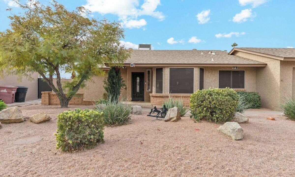 Scottsdale Vista House | Desert Den Scottsdale Retreat with Patio, near Old Town | 1 Dog welcome