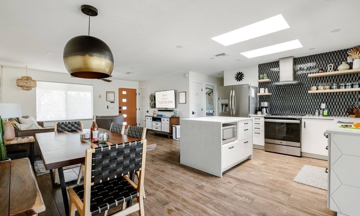 Rancho Feliz House | Desert Oasis with Mtn Views, Hot Tub, Fire Pit