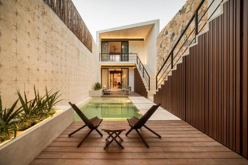 Barrio de Santiago House | Design Retreat with Pool in Centro Merida Santiago