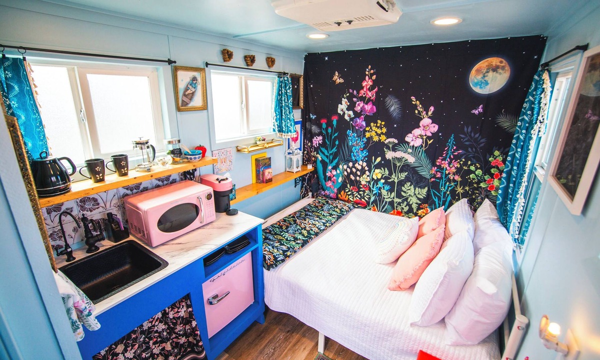 Truth or Consequences Cottage | Deva Fairy Cottage with Private Hot Springs Tub and Patio