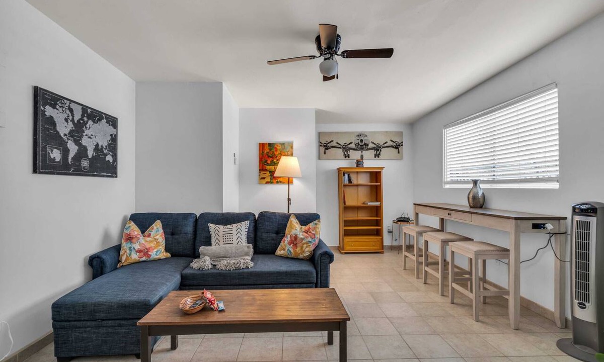 Rincon Heights Apartment | Downtown Summer Solo/Couple Retreat | Near UofA