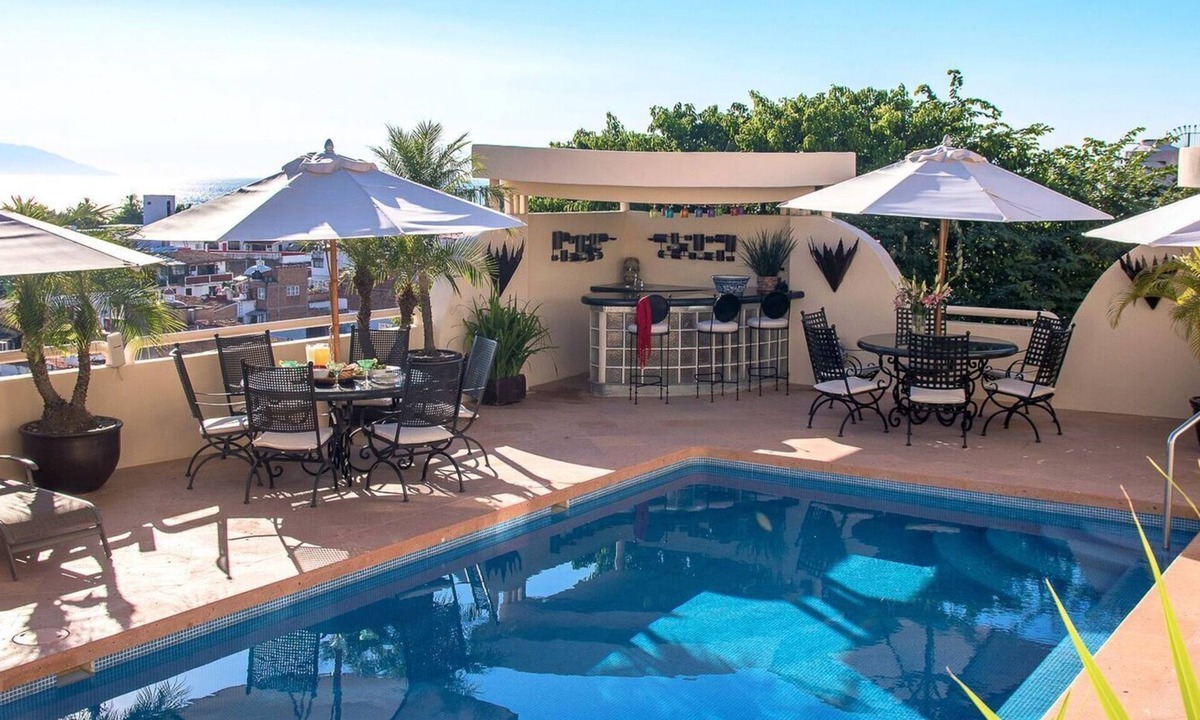 Proyecto escola Villa | DOWNTOWN VILLA AMAZING VIEWS FULL STAFF - 5 BD