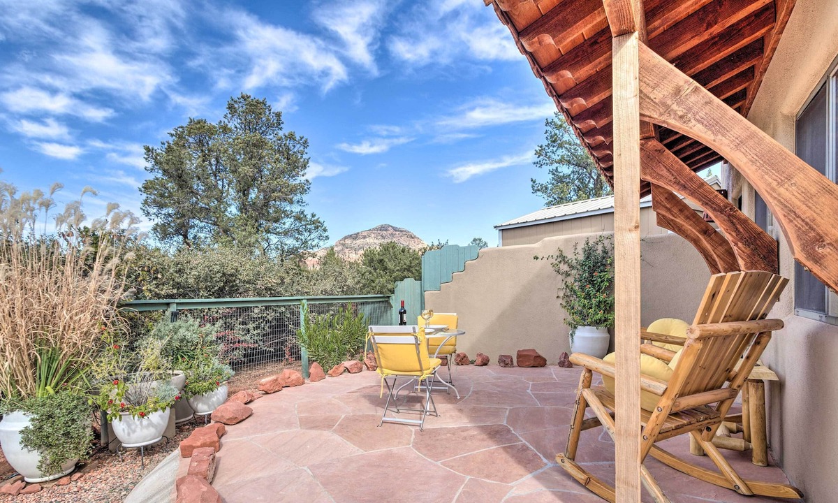 West Sedona Cabin | Eco-Friendly, Fragrance-Free & Luxe Sedona Retreat