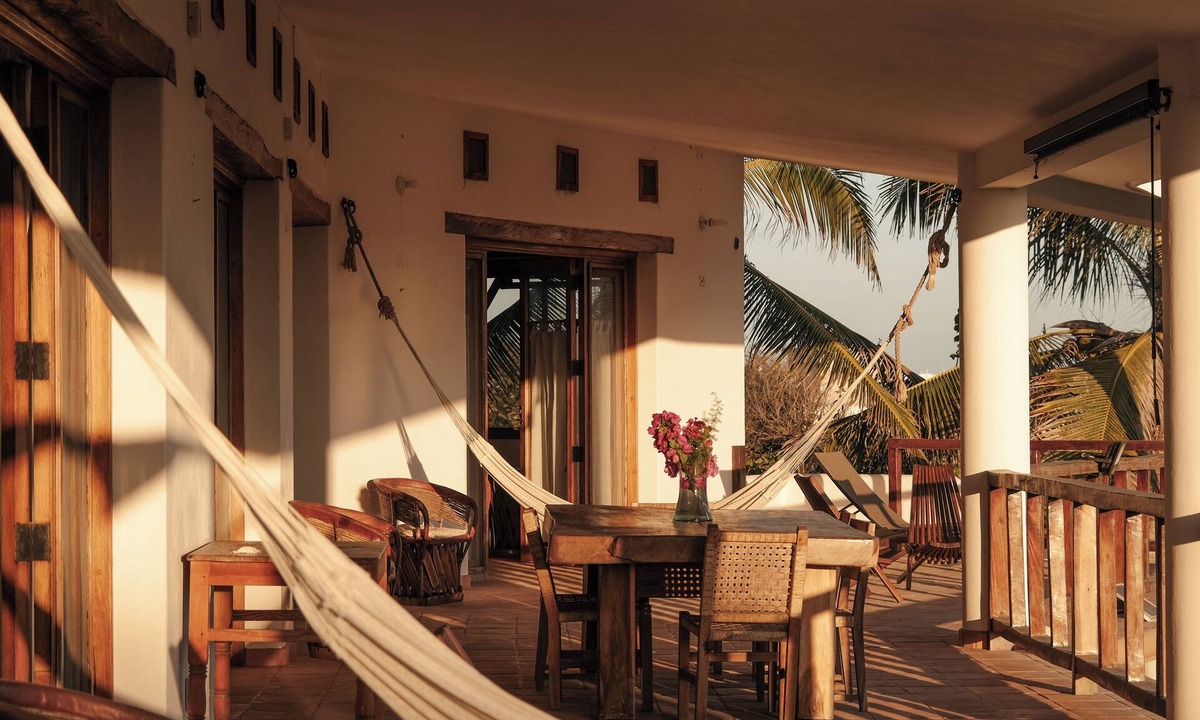 Barra de Colotepec House | El Cortijo Beach House