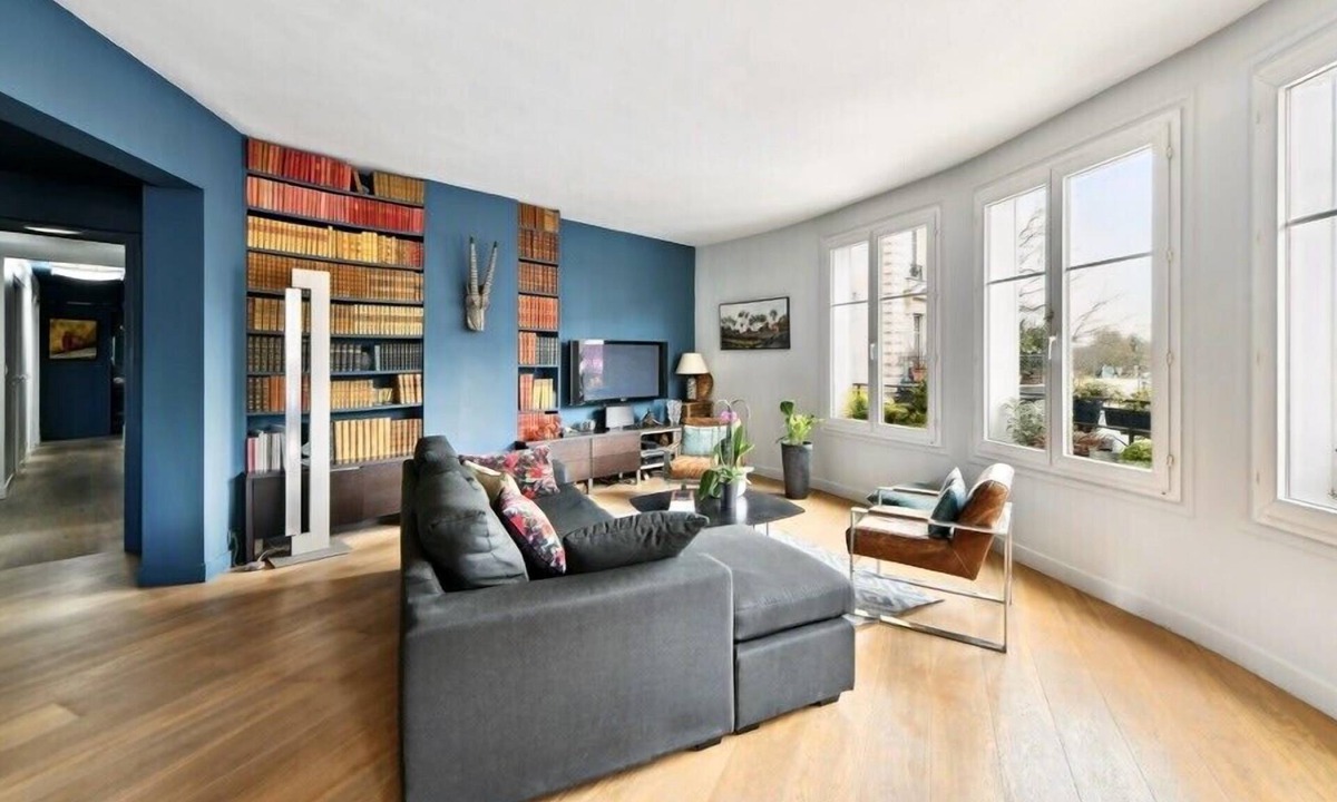 Auteuil Apartment | Elegant Corner Apartment in Porte d'Auteuil, Paris 16 Roland-Garros.