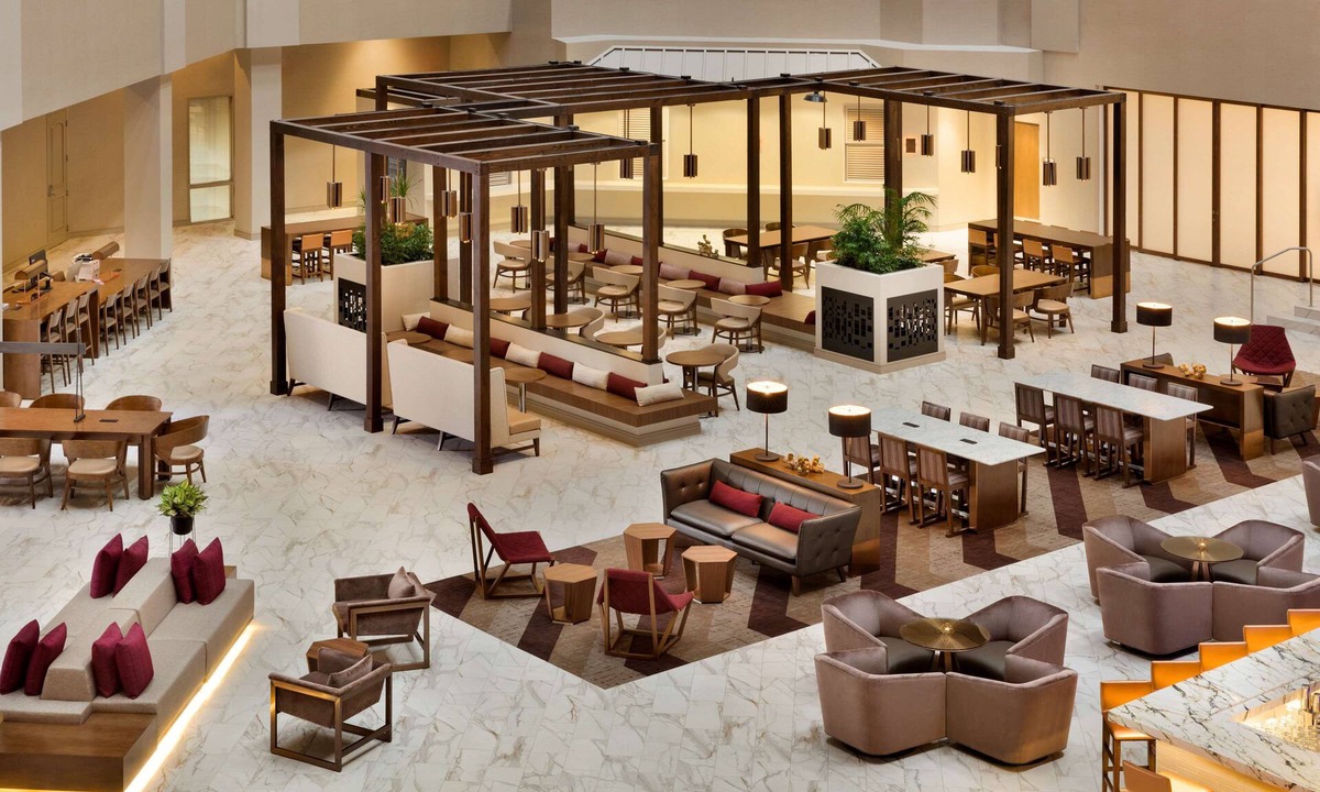 Encanto Hotel | Embassy Suites by Hilton Phoenix Downtown North