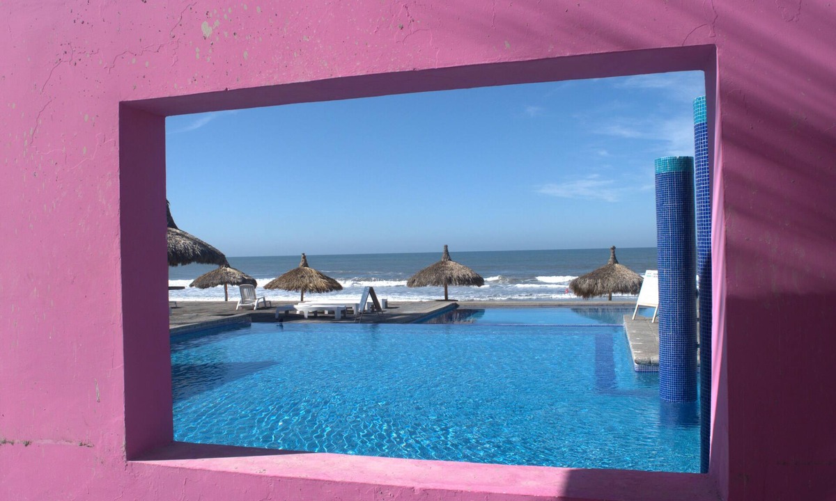 Cerritos House | Enjoyable 3-bedroom house with AC in charming Mazatlán- 100 m walking from beach