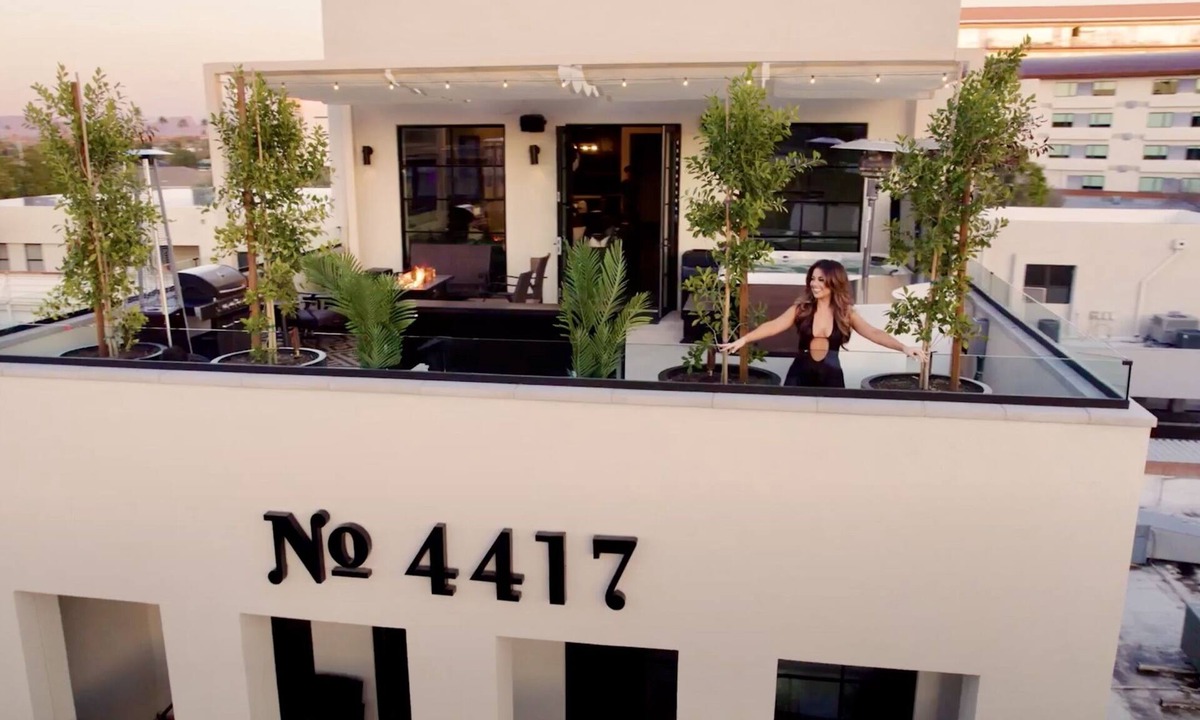 Entertainment District House | ENTERTAINMENT DISTRICT PENTHOUSE; FREE Early/Late Check in/out 4417OldTown.com Be the envy of Old Town!