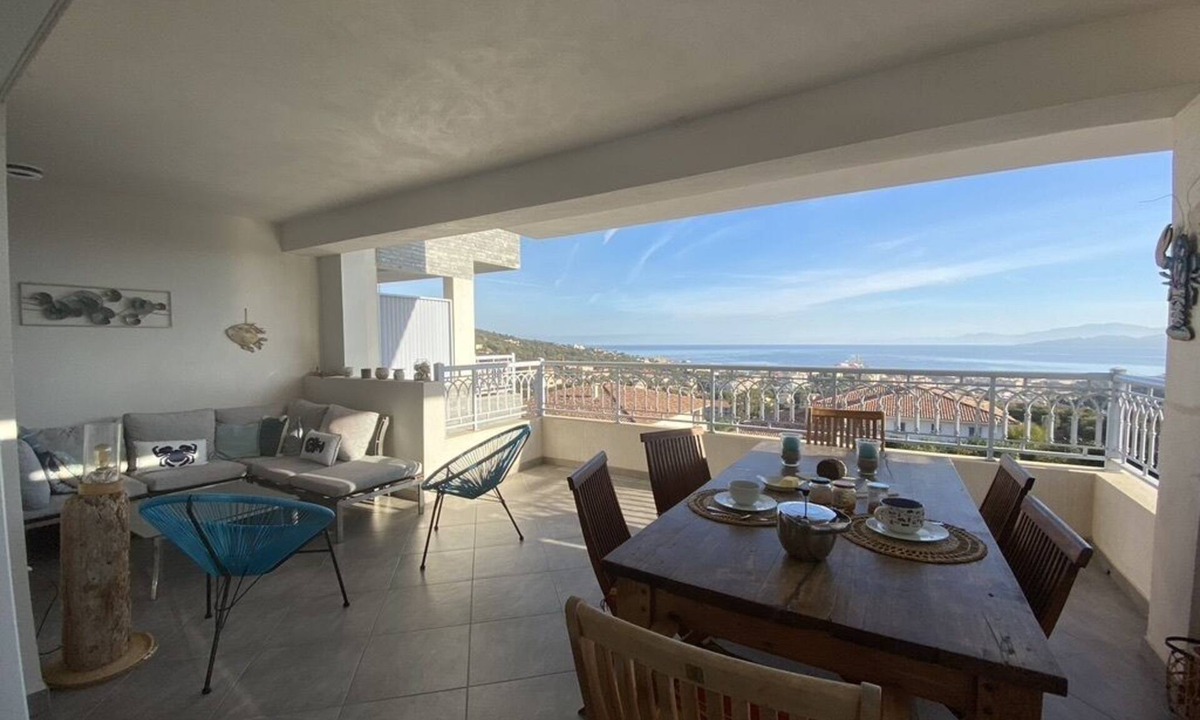 L'Ile-Rousse Apartment | Exceptional Sea View
