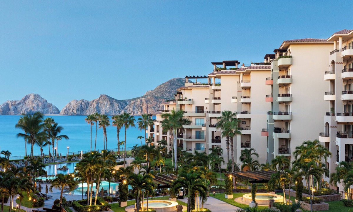 El Medano Ejidal Villa | Experience Luxury: Book Your Escape - Villa La Estancia 1509