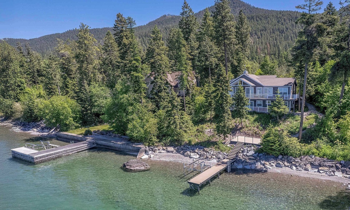 Bigfork House | Flathead Lake Bear Dance Retreat!