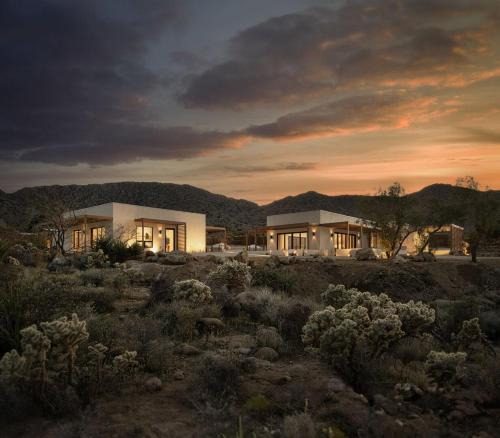 Joshua Tree Highlands House | Fleur by Fieldtrip - Architectural Desert Estate w Pool