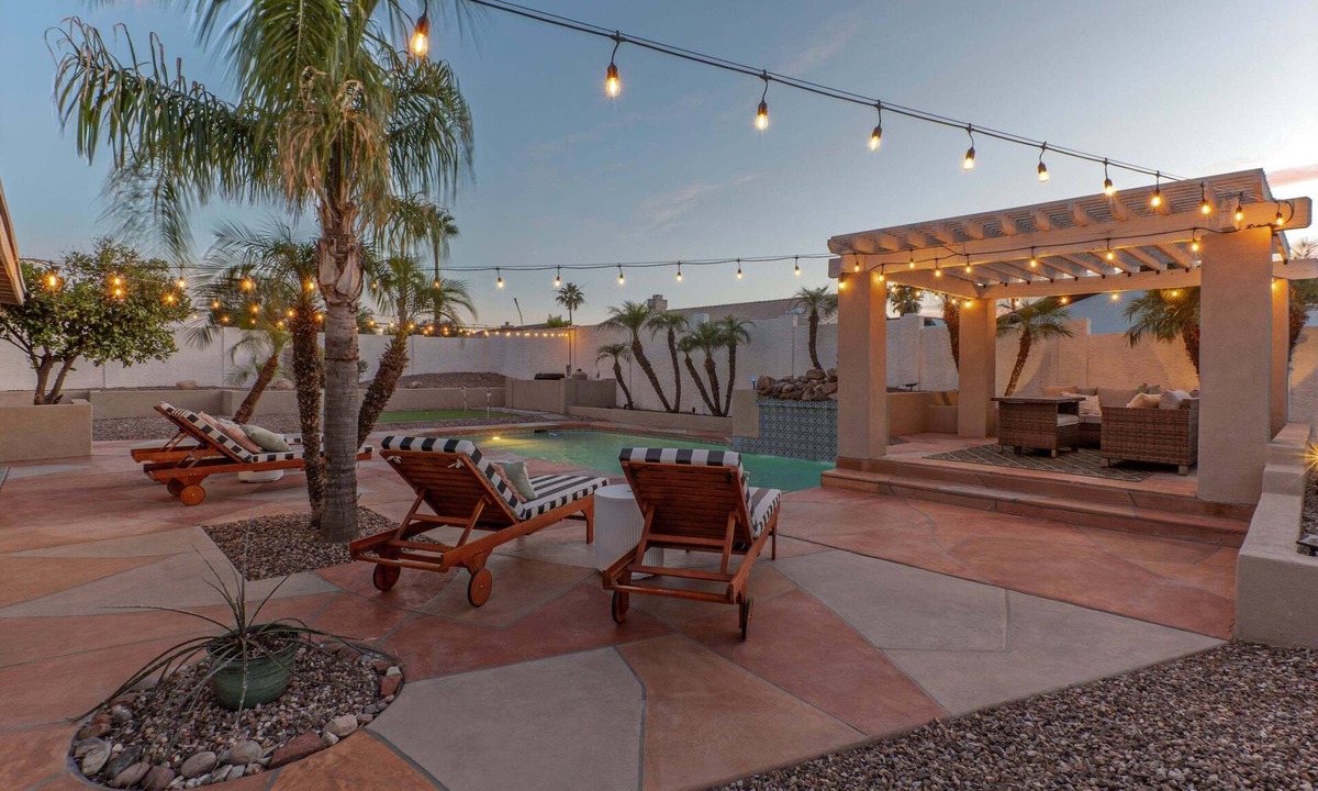 Fountain Hills House | Fountain Hills Splendor: One Story, Pvt Pool, Putting Green, Fire Pit, Near Hiking/Biking & Golf