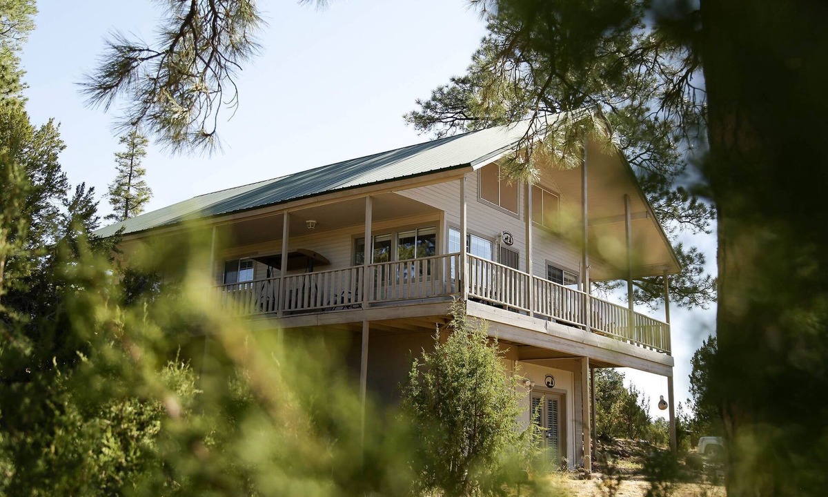 Heber Cabin | Fun In & Out! - Sleeps 14-15, AC, Backs Forest