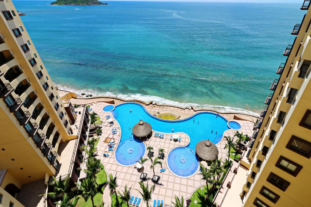 Marina Mazatlan Apartment | GAVIAS GRAND MAZATLAN APT. 1415