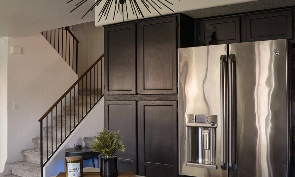 La Buena Vida House | Glendale Cove by the Stadium