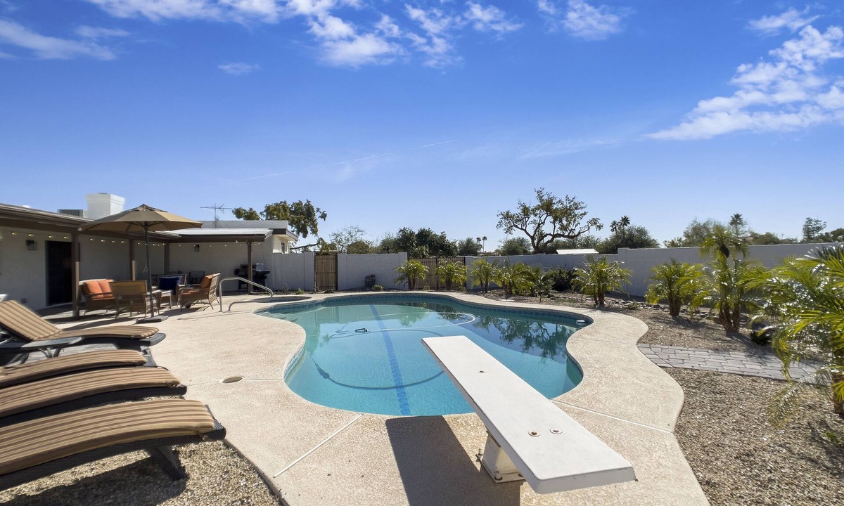 Paradise Heights House | Gorgeous and private ranch on expansive 1.2 acres