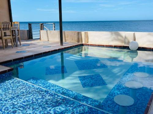 Santa Clara Villa | Gorgeous Oceanfront Villa Solana with Pool and Direct Beach Access