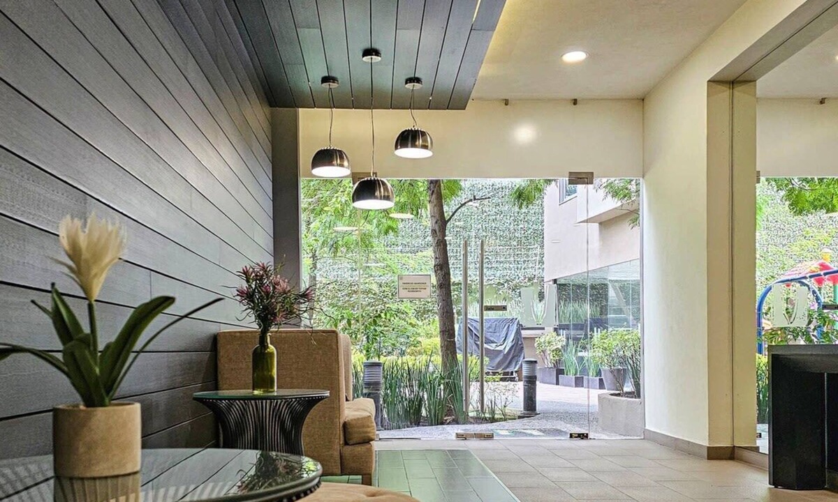 Ampliacion Granada Apartment | Grand Apartment Vive Grand by Kukun
