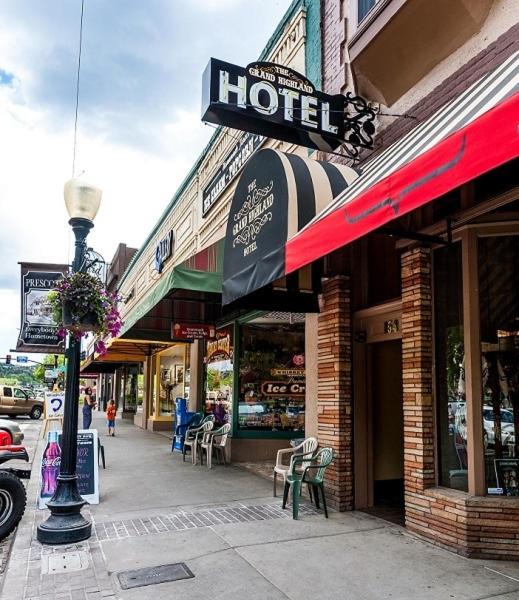 Prescott Hotel | Grand Highland Hotel