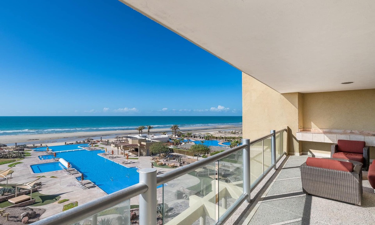 Puerto Penasco Condo | Grand Mayan Palace Access, Encanto Living 0401 by Kivoya