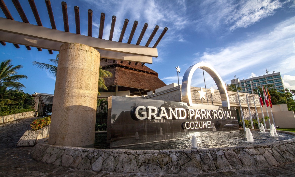 Cozumel Hotel | Grand Park Royal Cozumel - All Inclusive