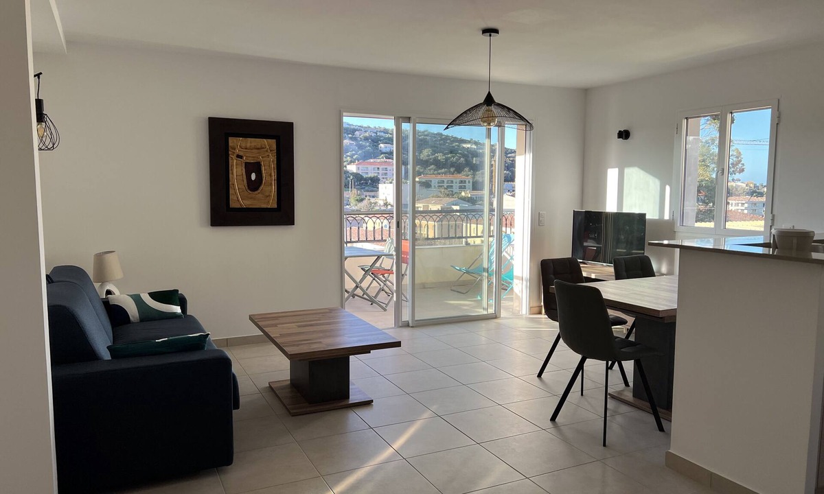 L'Ile-Rousse Apartment | Grand T2 Neuf Dans Résidence de Standing Pour 2 à 4 Personnes