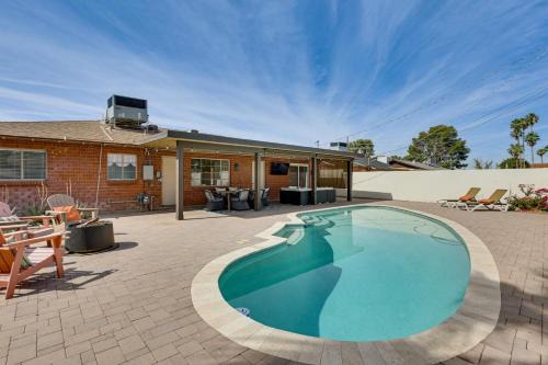 Scottsdale Estates Six House | Great for Families! Desert Oasis 2 Mi to Old Town