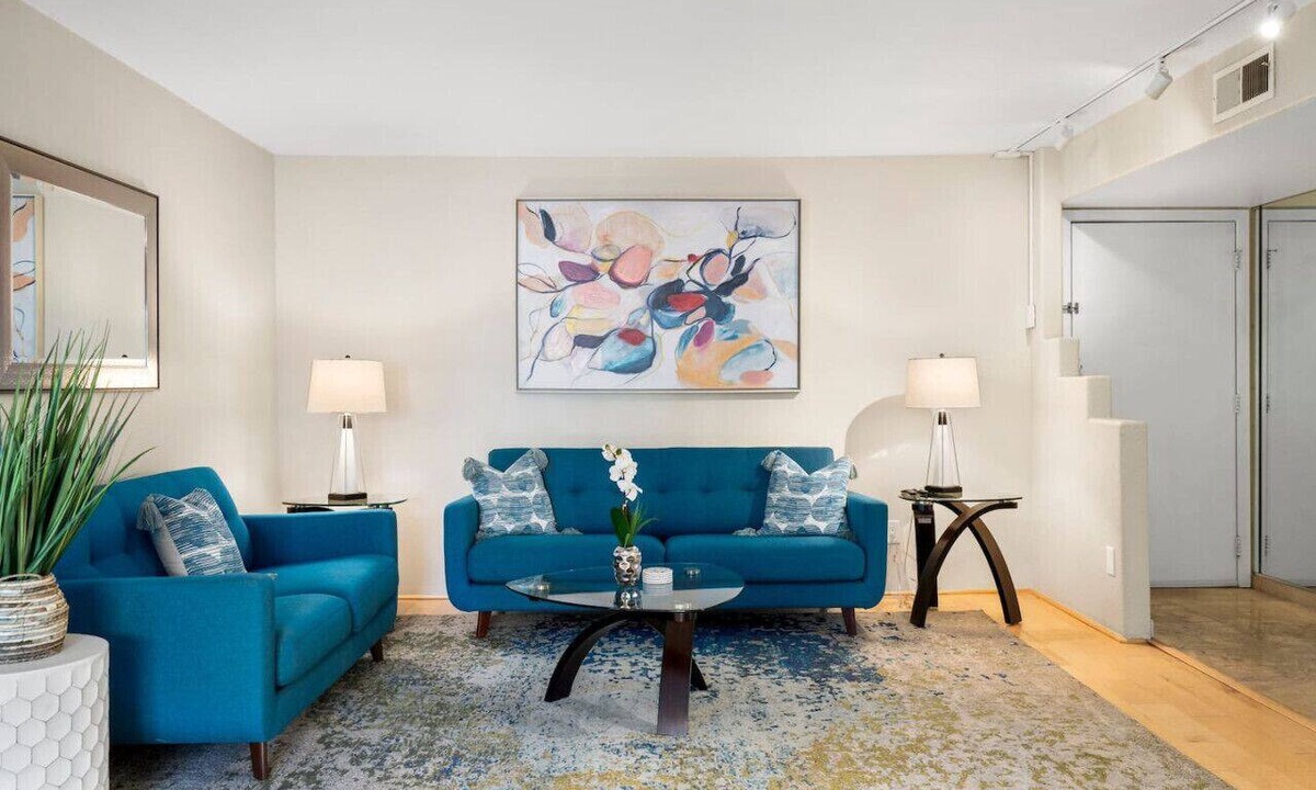 Cloisters Condo | Heated Pool Year Round | Biltmore Gem | Golf/Walk