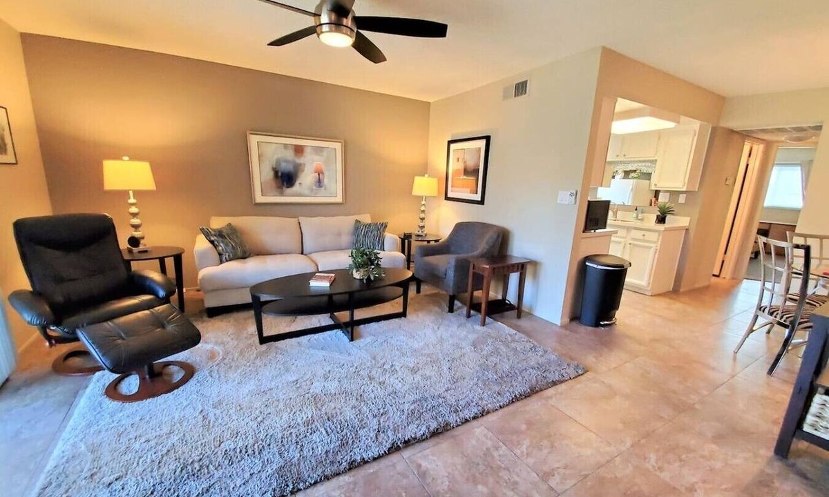 Winfield Place Condo | Hello Scottsdale *Private* Condo w/Heated Pool