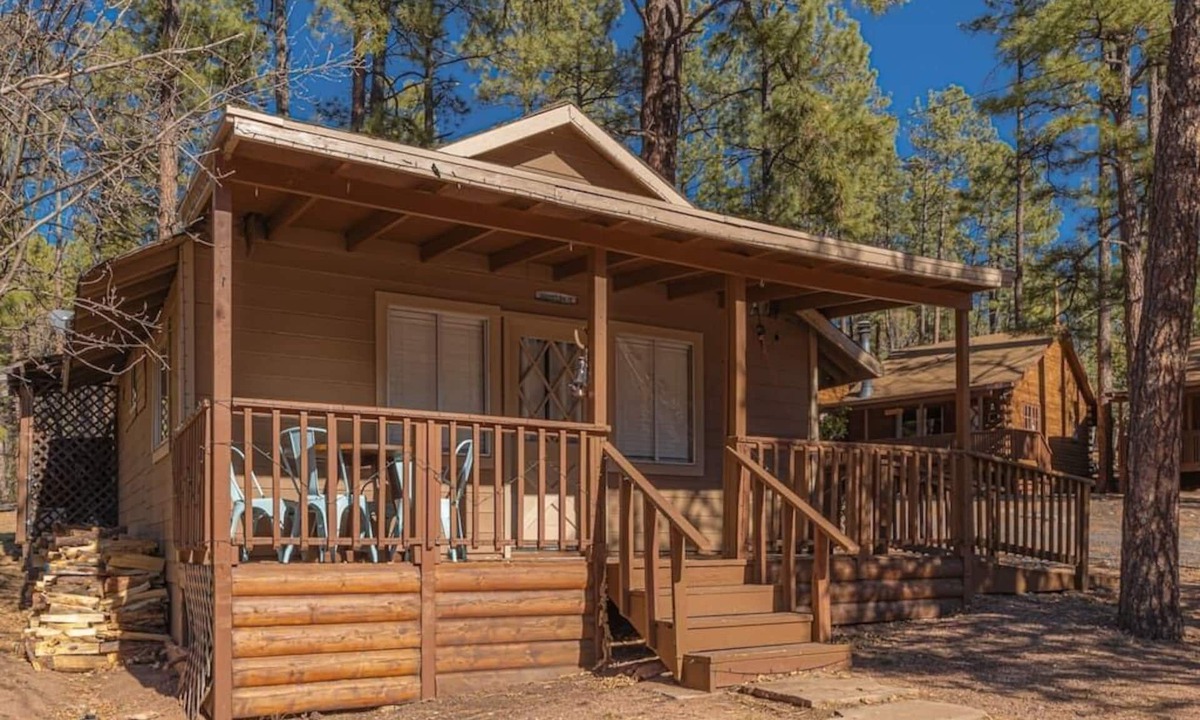 Christopher Creek Cabin | Hideaway forest cabin 9 Squirrels Den