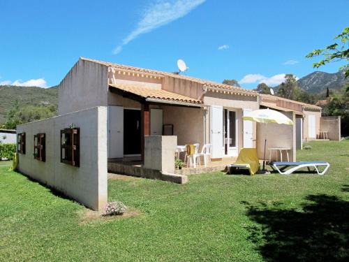 Sagone House | Holiday Home La Pinède- bungalow 6 pers- by Interhome