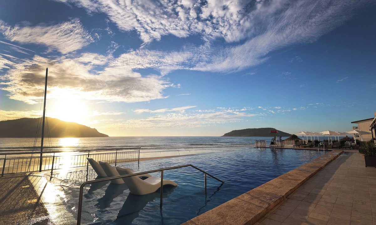 Zona Dorada Hotel | Holiday Inn Resort Mazatlan by IHG
