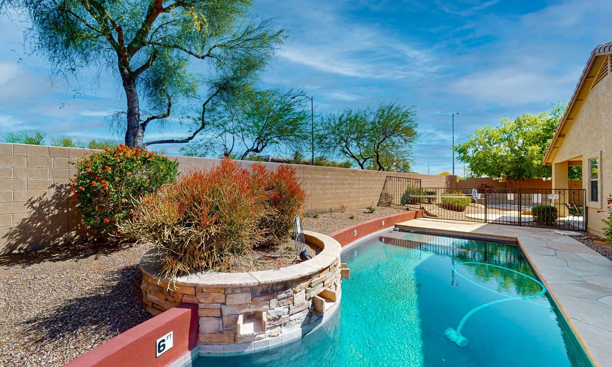 Phoenix House | Home in gated community with private pool near sports - great location in Peoria