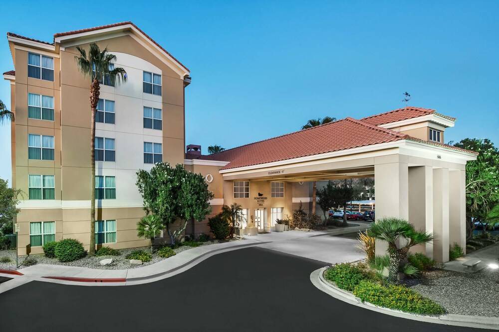 North Mountain Hotel | Homewood Suites Phoenix-Metro Center