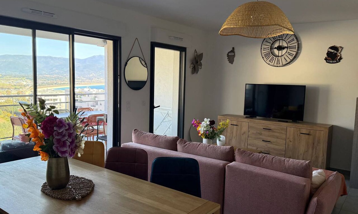 Le Ricanto Apartment | Homerez - Apartment in Ajaccio