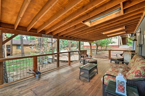 Munds Park House | Hot Tub & Patio: Pet-Friendly Cabin in Munds Park!