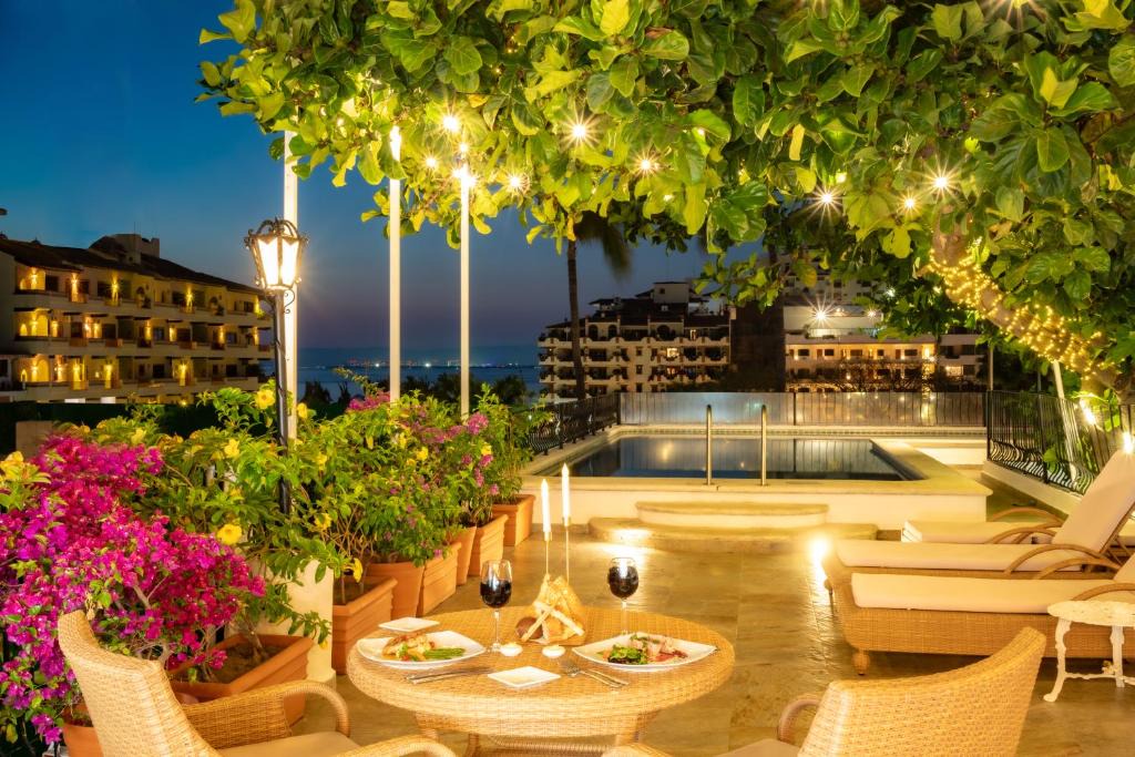 Romantic Zone Hotel | Hotel Casa Dona Susana by Los Arcos