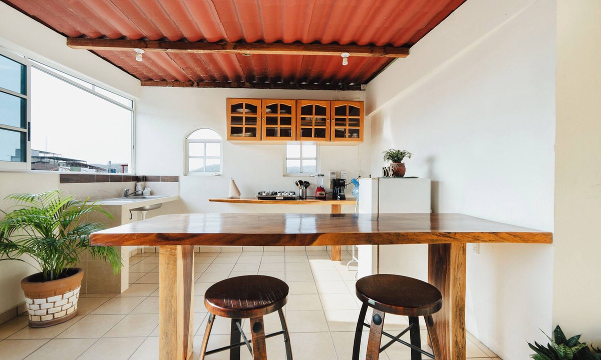 Crucecita Hotel | HOTEL CASA PALMARES
