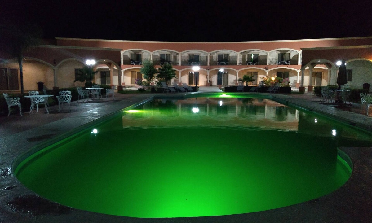 Lopez Hotel | Hotel Jimenez Plaza