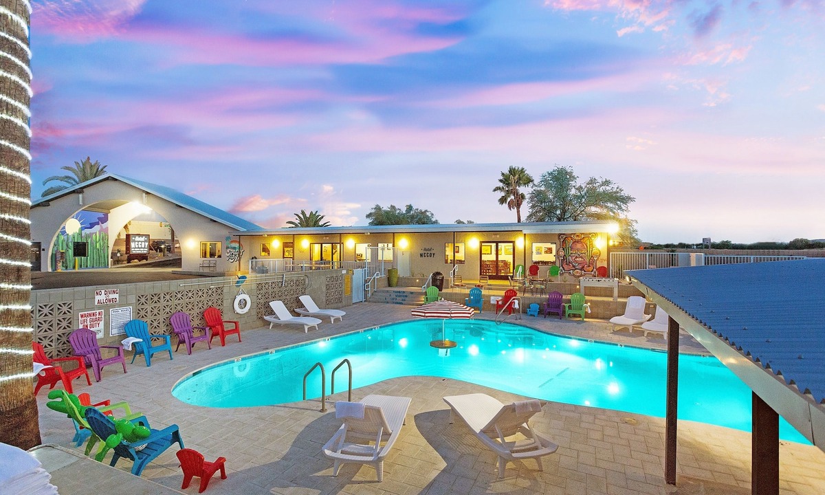 Tucson Hotel | Hotel McCoy Tucson - Art, Coffee, Beer, Wine
