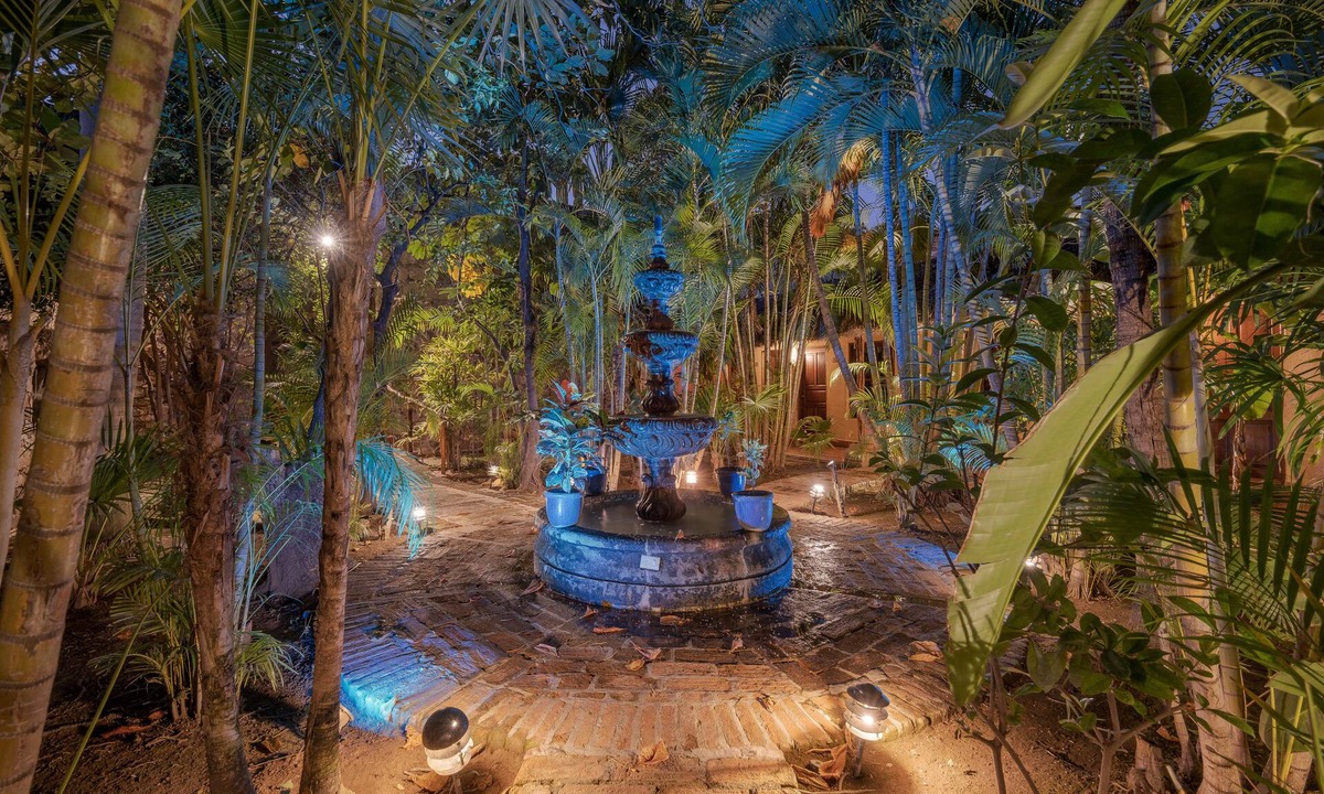 El Fuerte Hotel | Hotel Plaza del Fuerte by Balderrama Hotel Collection