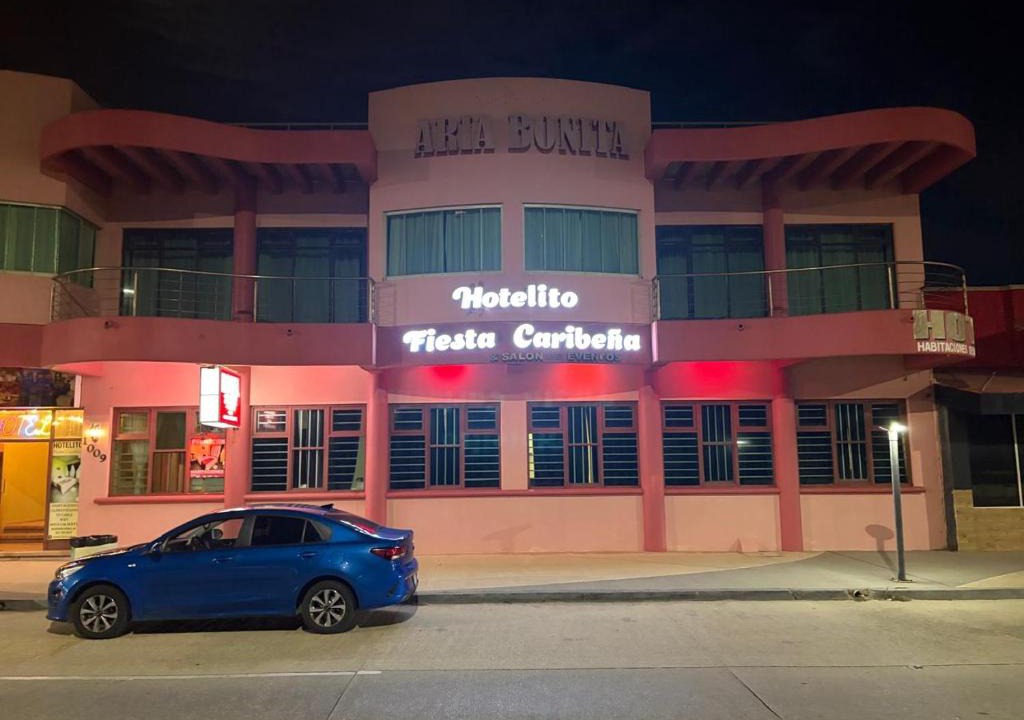 Coatzacoalcos Hotel | Hotelito Fiesta Caribena