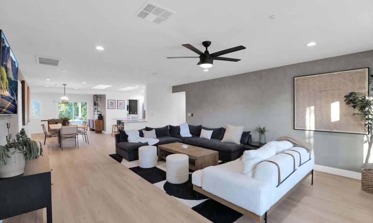 Scottsdale Estates Nine House | HÓZHÓ- Heated Pool & Hot Tub Near Old Town Dining