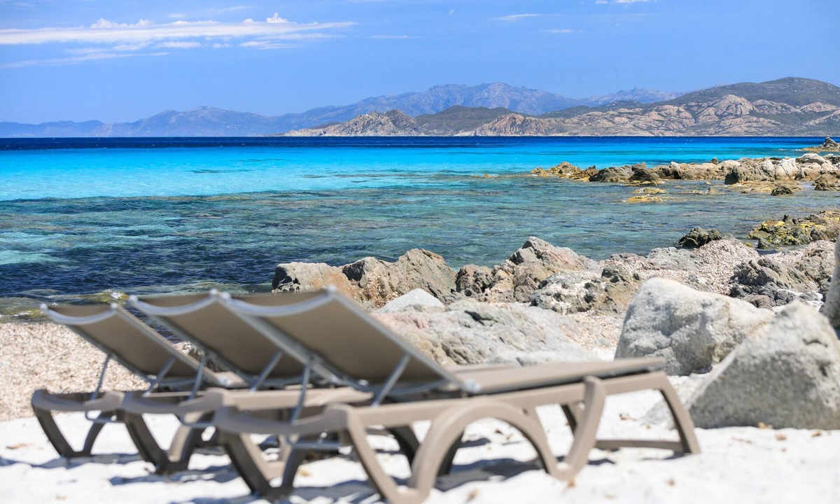 L'Ile-Rousse Hotel | Joseph Charles
