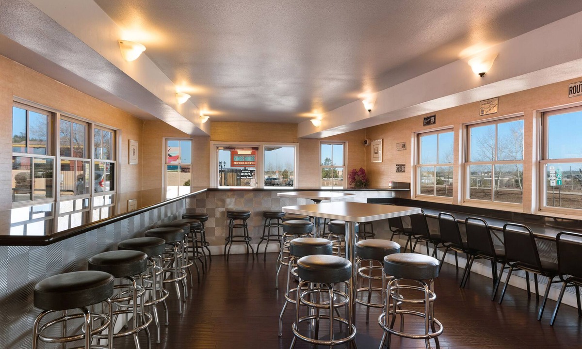 Flagstaff Hotel | Kings House Motor Hotel, a Dazzler Select by Wyndham