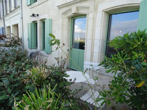 Port-des-Barques House | La maison de Gaston Port des Barques